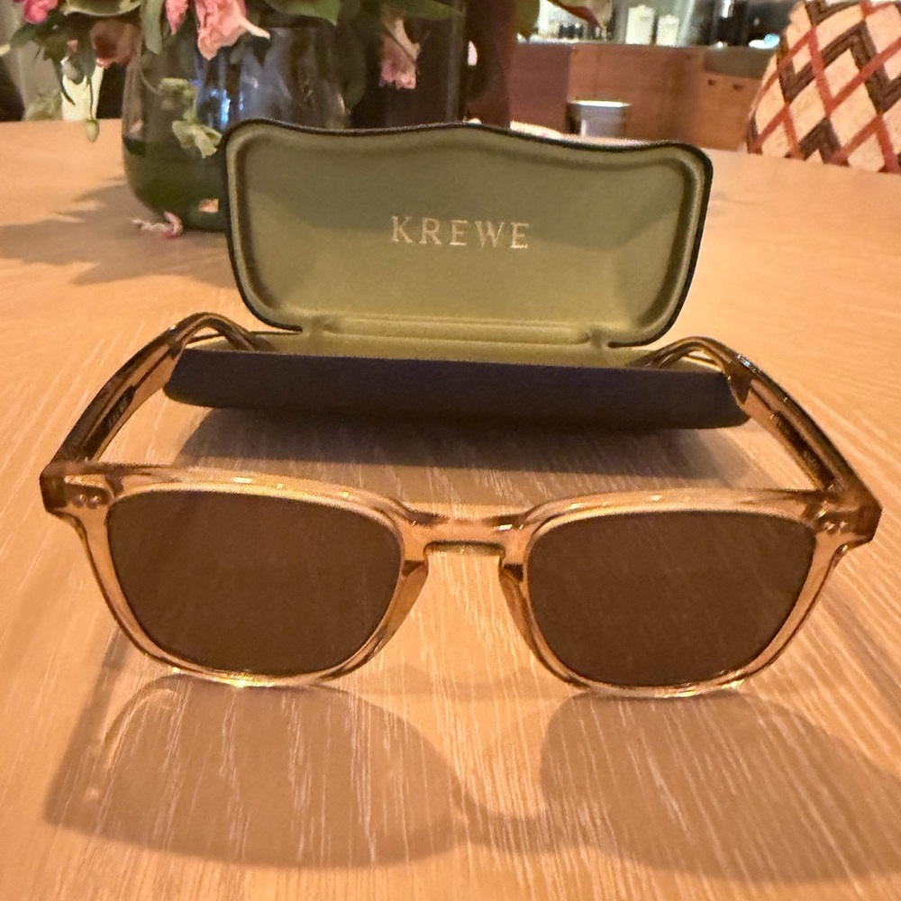 KREWE Vindel Sunglasses - NWOT - Picture 2 of 10